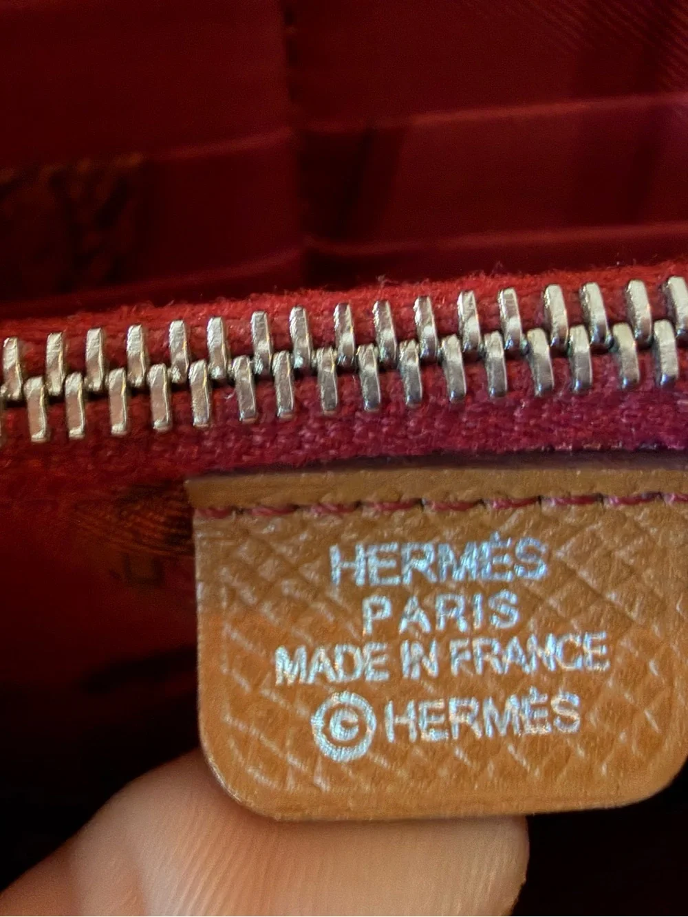Hermes Rose Red Zip-Around Women's Wallet - Picture 2 of 7